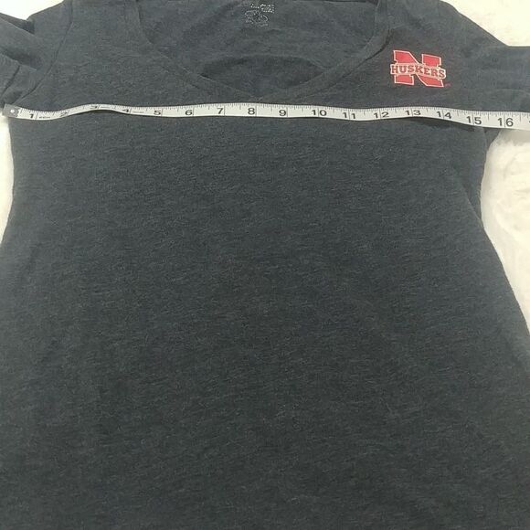 Knights Apparel Cotton Poly Dark Grey V Neck Nebraska Huskers Tee S - Picture 5 of 10